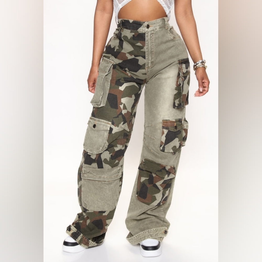 Rehab Green and Brown Cargo Pants